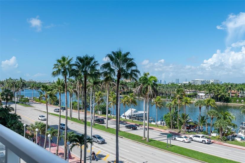 Picture of 5005 Collins Ave # 506, Miami Beach FL 33140