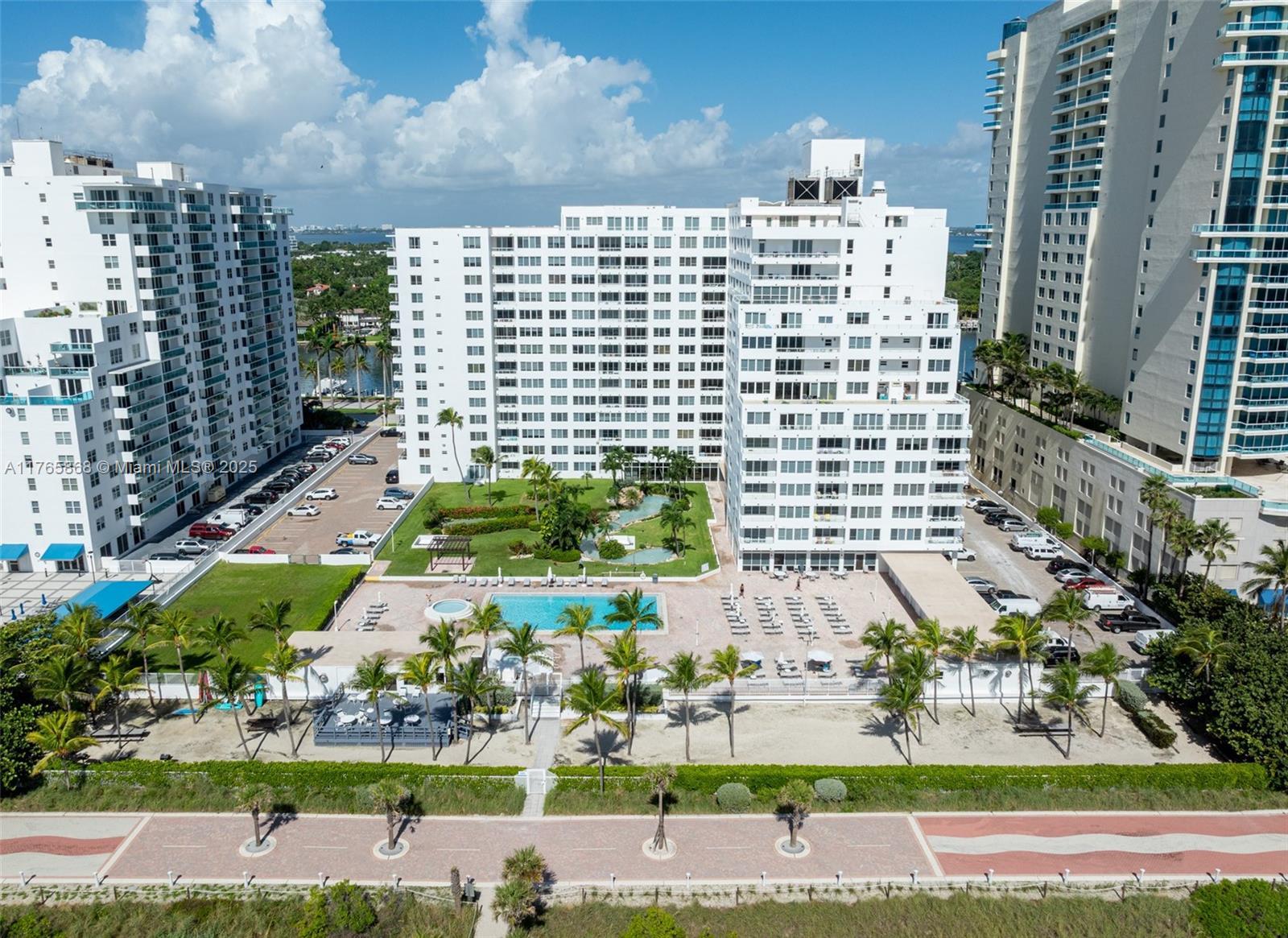 Picture of 5005 Collins Ave # 506, Miami Beach, FL 33140