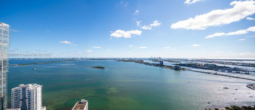 Picture of 2020 N Bayshore Dr # 4101, Miami FL 33137