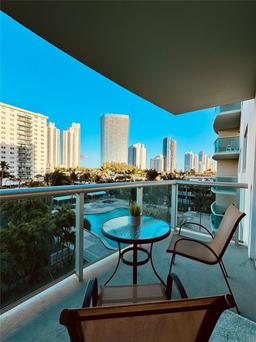 Picture of 19380 Collins Ave # 410, Sunny Isles Beach, FL 33160