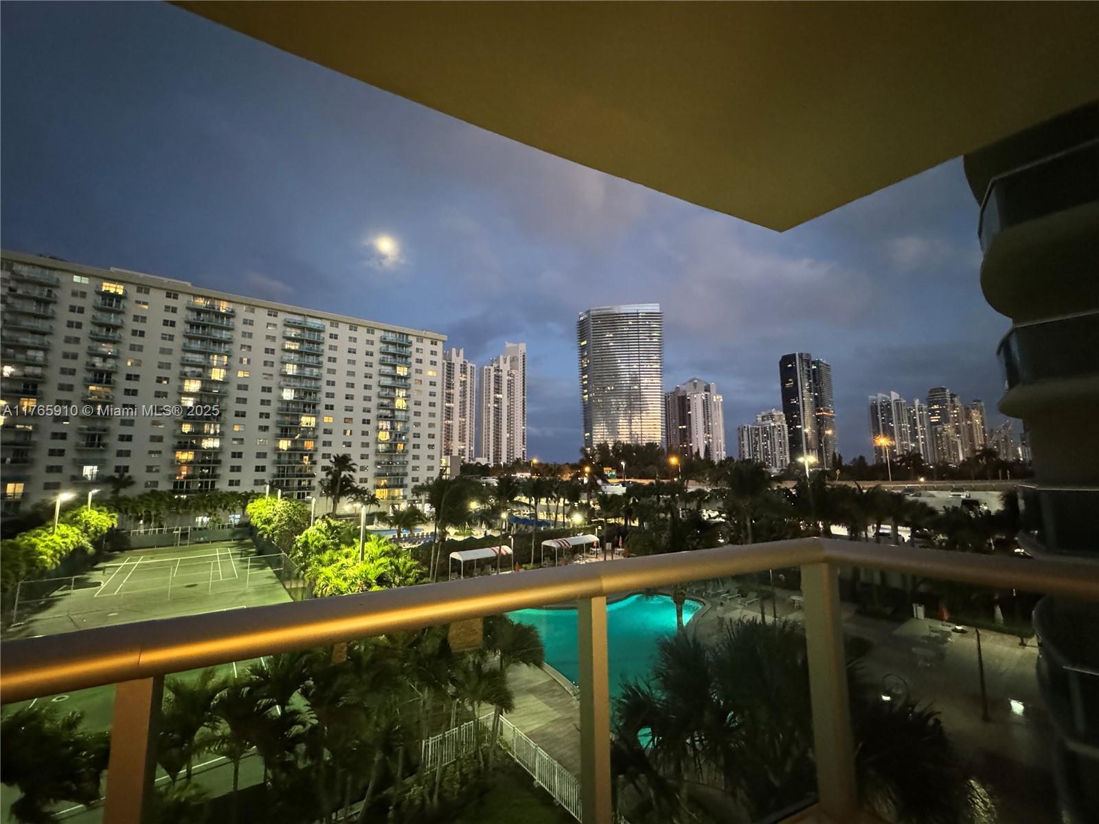 Picture of 19380 Collins Ave # 410, Sunny Isles Beach, FL 33160