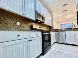 Picture of 8962 SW 18Th St # 1109, Miramar, FL 33025