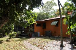 Picture of 746 NE 67Th St, Miami, FL 33138