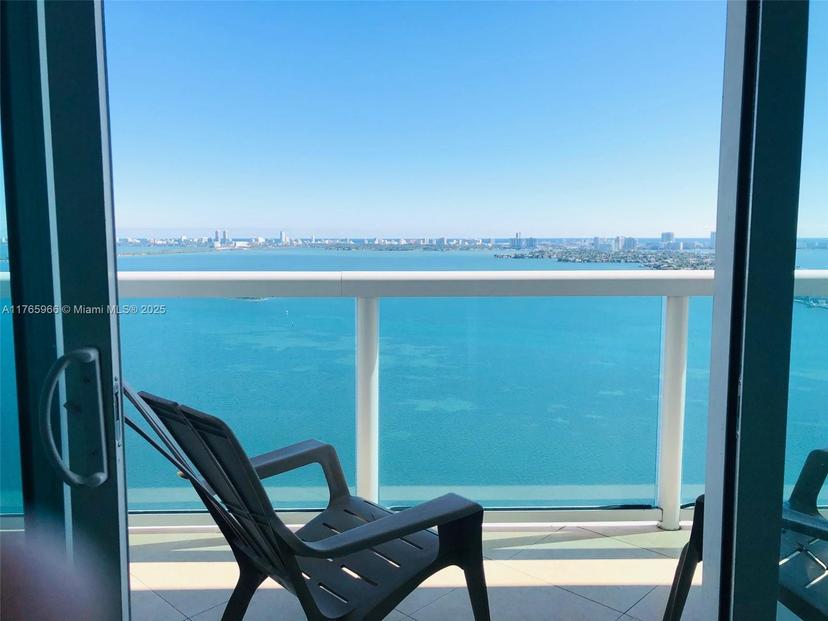 Picture of 1800 N Bayshore Dr # 3205, Miami FL 33132