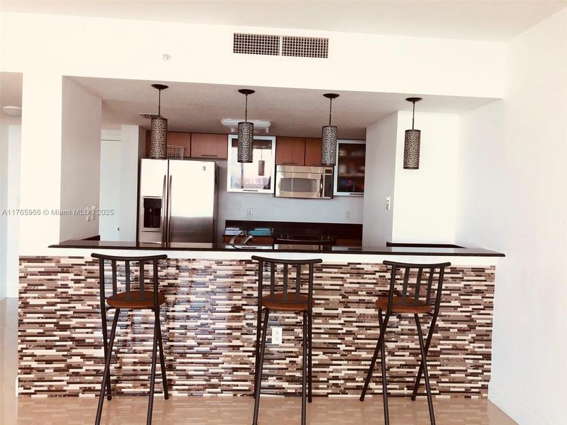 Picture of 1800 N Bayshore Dr # 3205, Miami FL 33132