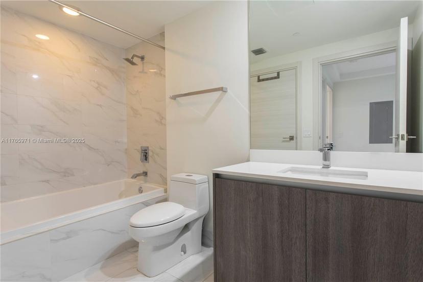 Picture of 801 S Miami Ave # 1609, Miami FL 33130