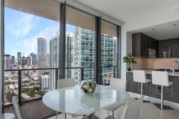 Picture of 68 SE 6Th St # 2412, Miami, FL 33131