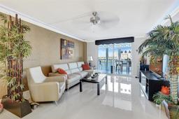 Picture of 410 Golden Isles Dr # 603, Hallandale Beach, FL 33009