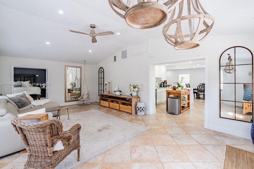 Picture of 5403 3Rd Rd, Lake Worth FL 33467