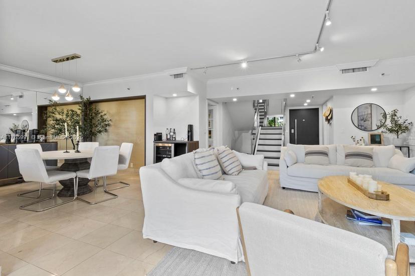 Picture of 520 Brickell Key Dr # A307, Miami FL 33131