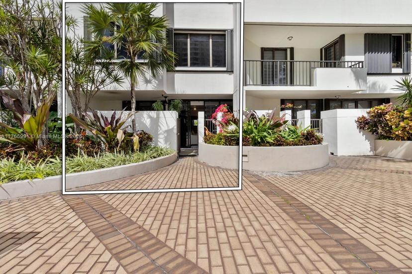 Picture of 520 Brickell Key Dr # A307, Miami FL 33131