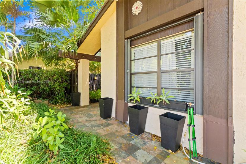 Picture of 13444 SW 108Th St Cir N, Miami FL 33186