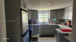 Picture of 15301 Garfield Dr, Homestead, FL 33033