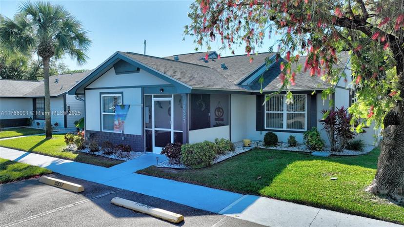 Picture of 10557 Putnam, Lehigh Acres FL 33936
