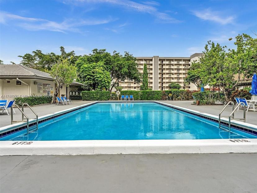 Picture of 5860 NW 44Th St # 311, Lauderhill FL 33319
