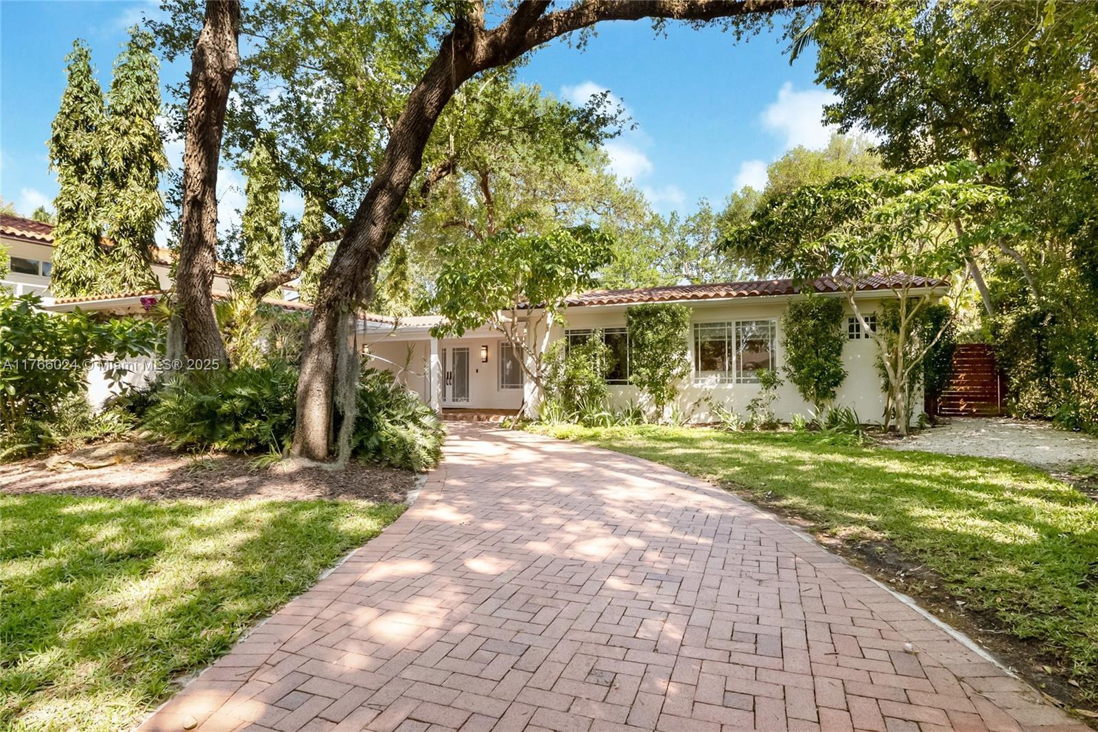 Picture of 6481 SW 73Rd St, South Miami, FL 33143