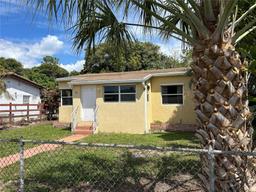 Picture of 375 E 15Th St, Hialeah, FL 33010