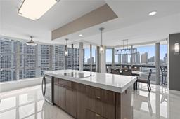 Picture of 3600 Mystic Pointe Dr, Aventura, FL 33180