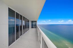 Picture of 1830 S Ocean Dr # 4502, Hallandale Beach, FL 33009