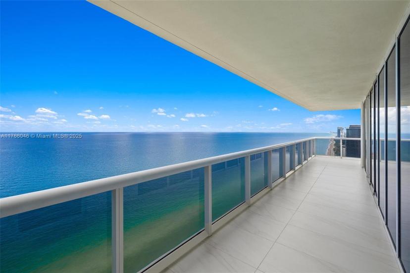Picture of 1830 S Ocean Dr # 4502, Hallandale Beach FL 33009