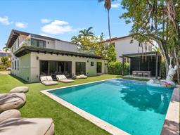 Picture of 2135 N Bay Rd, Miami Beach, FL 33140