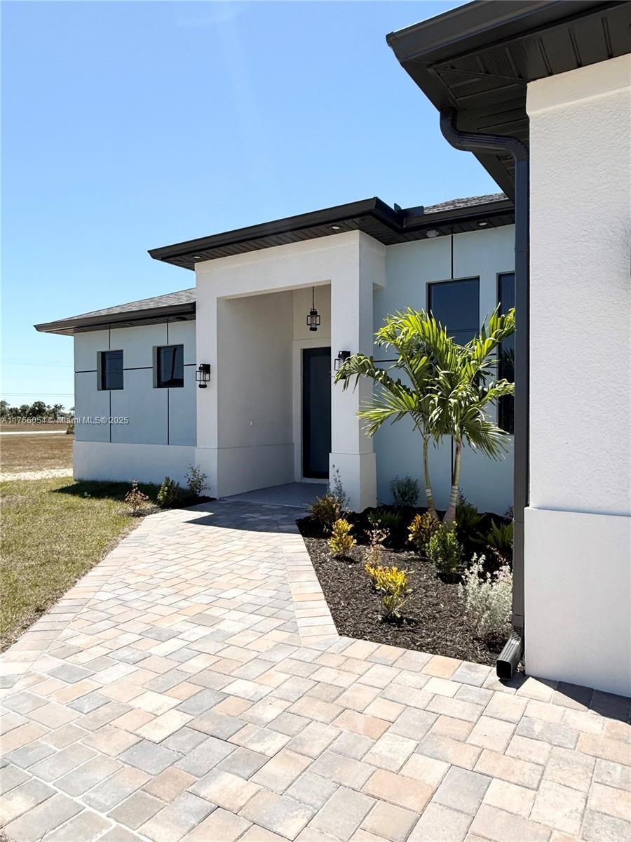 Picture of 4210 NE 14Th Avenue, Cape Coral, FL 33909