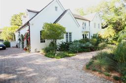 Picture of 6750 Granada Blvd, Coral Gables, FL 33146