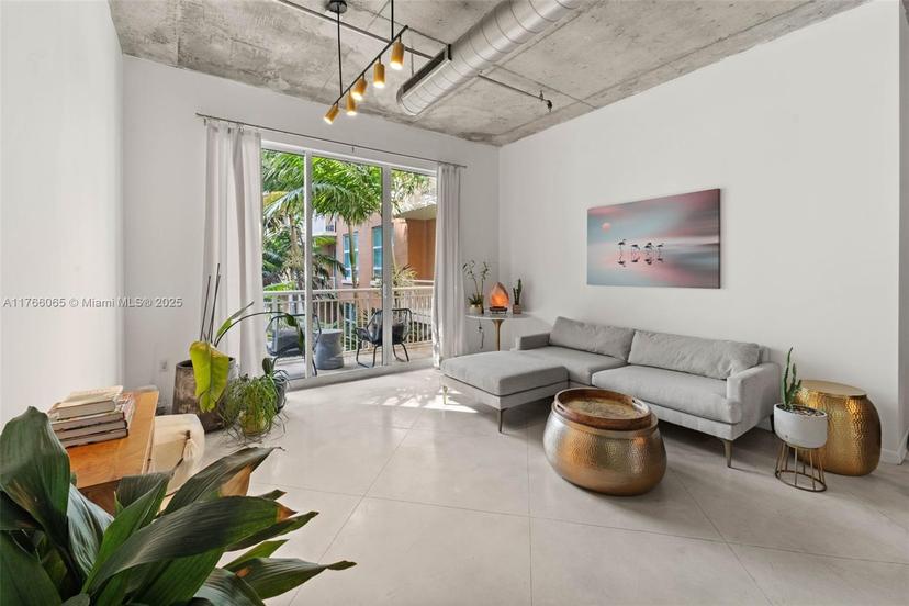 Picture of 2001 Biscayne Blvd # 2409, Miami FL 33137