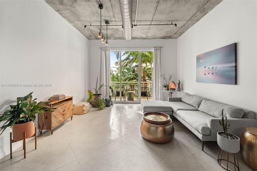 Picture of 2001 Biscayne Blvd # 2409, Miami FL 33137