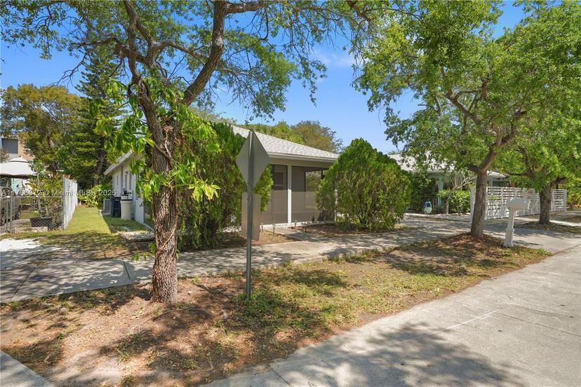 Picture of 13141 SW 242Nd Ter, Homestead FL 33032