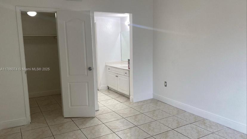 Picture of 5102 NW 79Th Ave # 304, Doral FL 33166