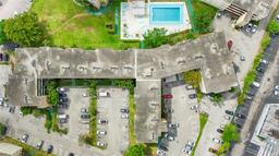 Picture of 1680 NE 191St St # 2, Miami, FL 33179