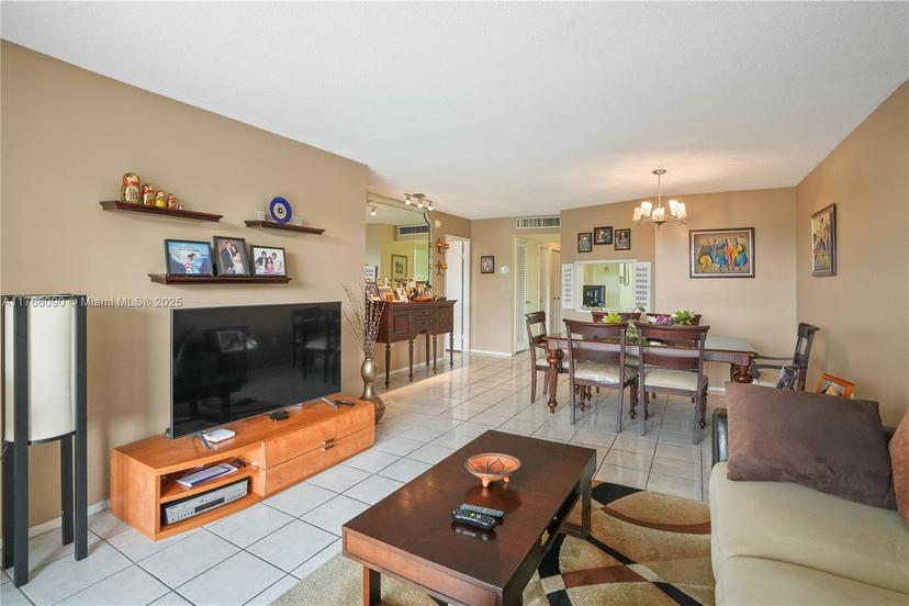 Picture of 1680 NE 191St St # 2, Miami FL 33179