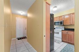 Picture of 6034 Indrio Rd # 7, Fort Pierce, FL 34951