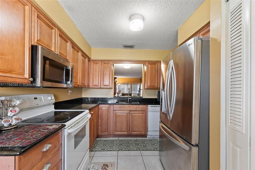Picture of 6034 Indrio Rd # 7, Fort Pierce FL 34951