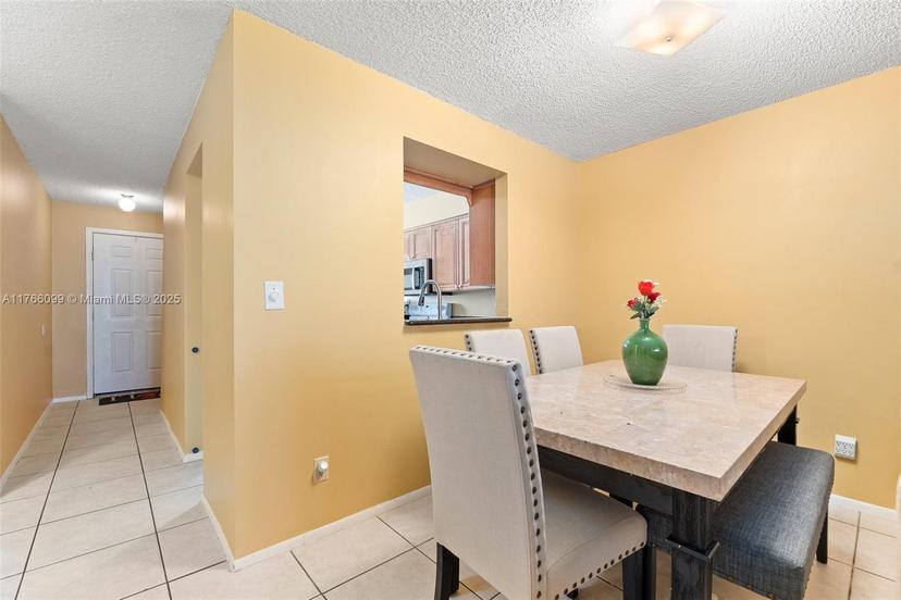 Picture of 6034 Indrio Rd # 7, Fort Pierce FL 34951