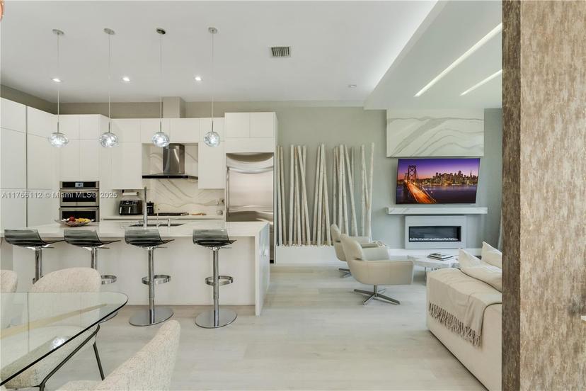 Picture of 8262 NW 46Th St, Doral FL 33166