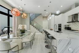 Picture of 8262 NW 46Th St, Doral, FL 33166