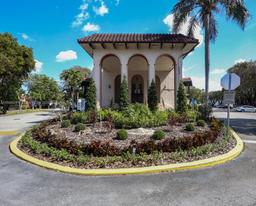 Picture of 10772 N Kendall Dr # G5, Miami, FL 33176