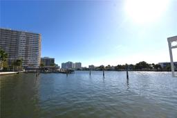 Picture of 1913 S Ocean Dr # 113, Hallandale Beach, FL 33009