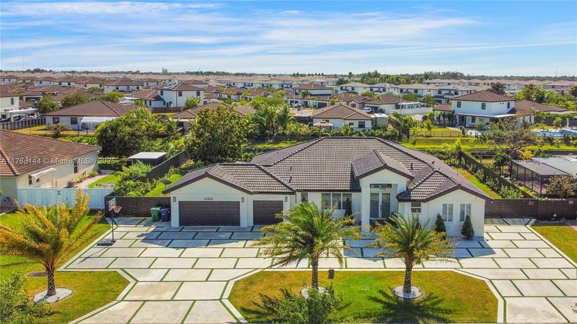 Picture of 22532 SW 128Th Pl, Miami FL 33170