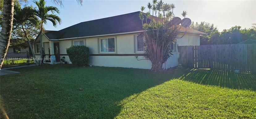 Picture of 326 NW 8Th Ave, Florida City FL 33034