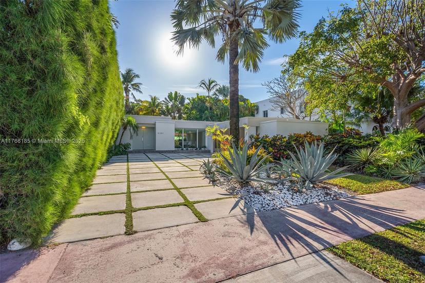 Picture of 5251 La Gorce Dr, Miami Beach FL 33140