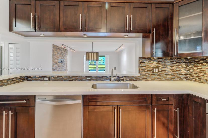 Picture of 431 SE 3Rd St # 201, Dania Beach FL 33004