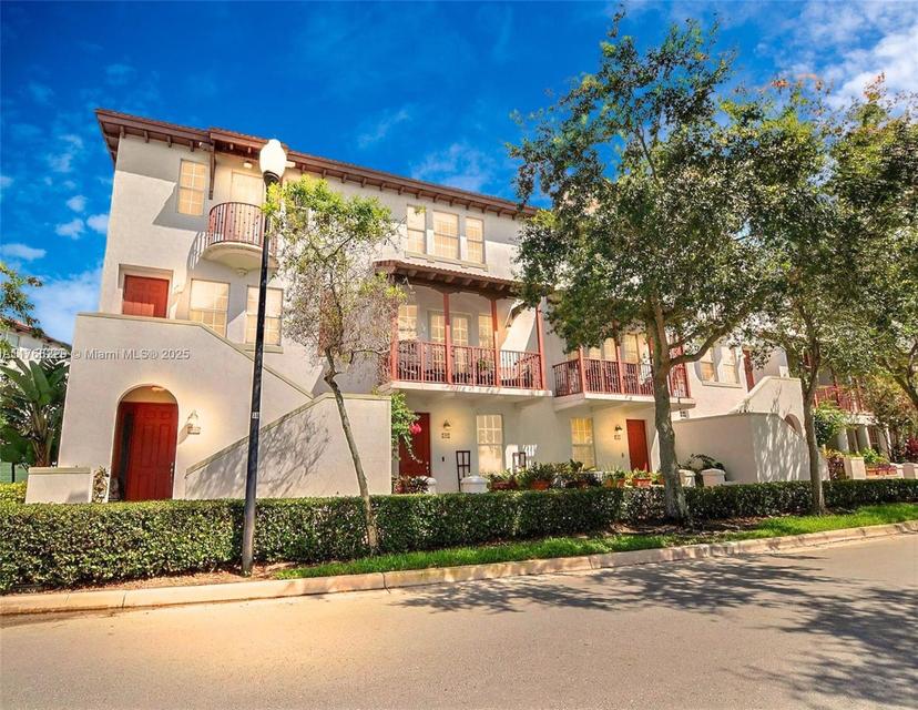 Picture of 11900 SW 27Th St # 1002, Miramar FL 33025