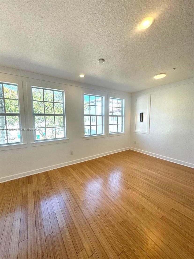 Picture of 11900 SW 27Th St # 1002, Miramar FL 33025