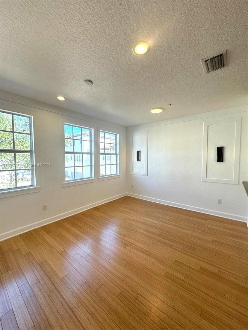 Picture of 11900 SW 27Th St # 1002, Miramar FL 33025