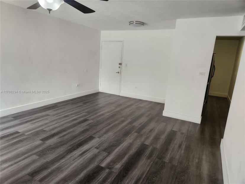 Picture of 7245 SW 94Th Pl # K7, Miami FL 33173