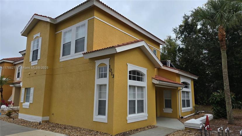 Picture of 1013 Park Ridge Cir, Kissimmee FL 34746