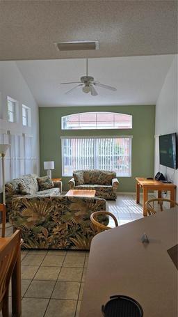Picture of 1013 Park Ridge Cir, Kissimmee, FL 34746